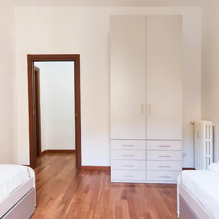 Apartment Youhosty - Lomazzo C 3