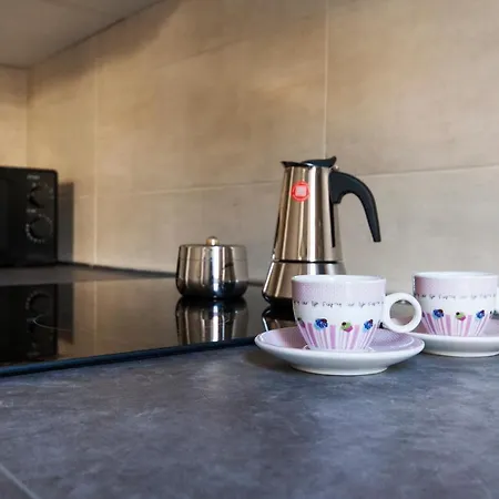 Youhosty - Lomazzo C 3 Apartmán *